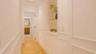 Apartment in the Salamanca District photo 14