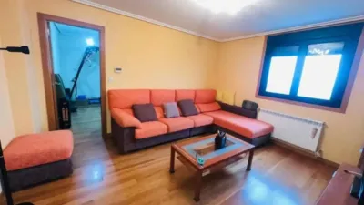 Apartment on Calle de Altamira photo 3