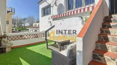Chalet on Carrer del Montgrí photo 19