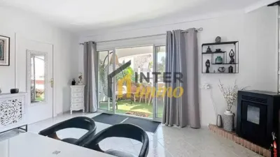 Chalet on Carrer del Montgrí photo 38