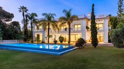 Chalet in Estepona photo 2