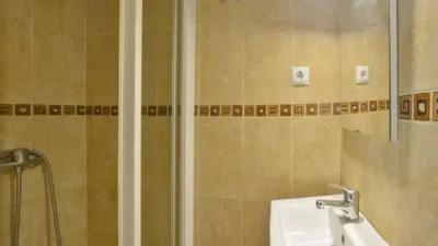 Apartment in Palacio photo 9