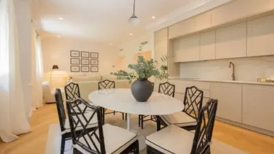 Apartment in the Salamanca District photo 10