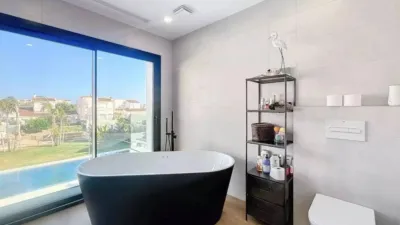 Chalet on Carrer de les Medes photo 53