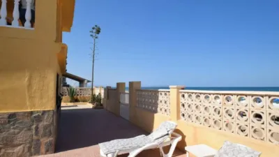 Chalet in Guardamar del Segura photo 2