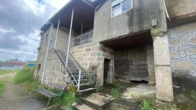 Chalet en San Cibrao Das Viñas (Capital) photo 4
