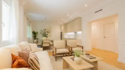 Apartment in the Salamanca District photo 2