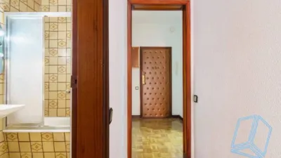 Apartment in El Baix Guinardó photo 32