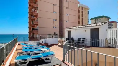 Penthouse on Calle Marina Nacional photo 2