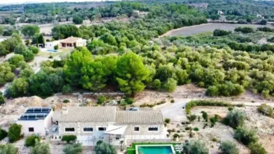 Chalet in Sineu photo 4