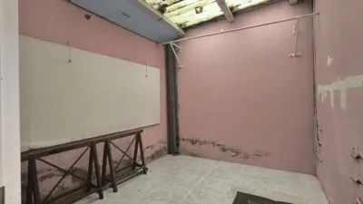 Local comercial en alquiler en Calle Rua 25 de Xullo, 25 - Més