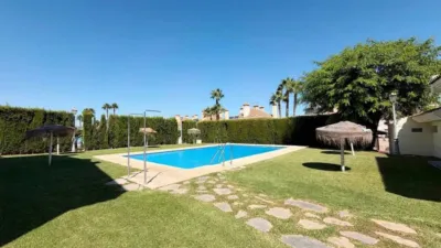 Chalet on Calle de la Zarzuela photo 26