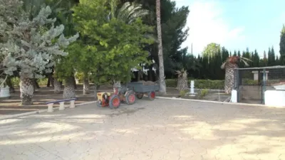 Chalet in Elda photo 16
