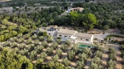 Chalet in Sineu photo 3