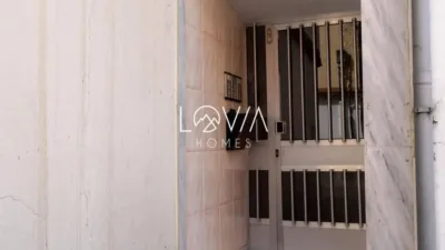 Flat for sale on Puente Street, 08 photo 2
