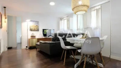 Apartment in Montbau photo 5