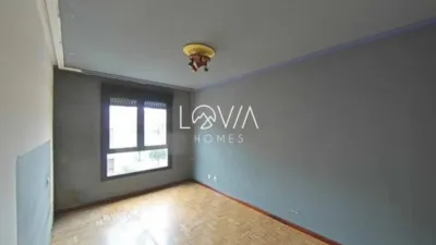 Apartment on Calle de Asturias photo 7