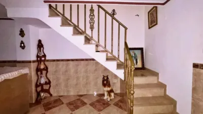 Chalet in Encinas Reales photo 4