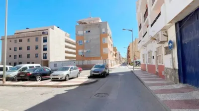 Ático en calle de Luis Buñuel photo 27