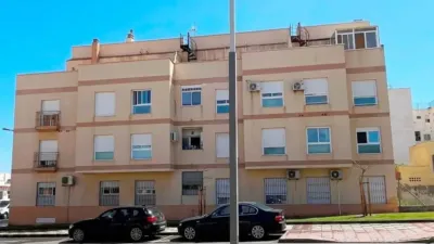 Penthouse on Luis Buñuel Street photo 2