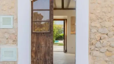 Chalet in Campanet photo 5