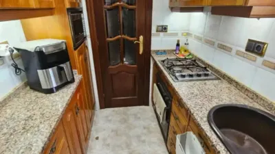 Apartment in Montbau photo 5