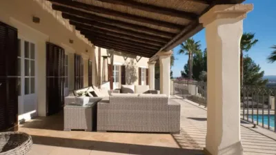 Chalet in Alaró photo 9