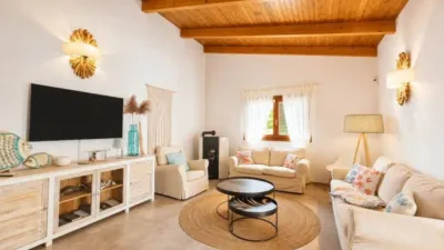Chalet on Puerto de Alcudia Street - Carrer de Bearn photo 4