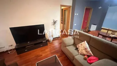 Apartment in Canovelles photo 3