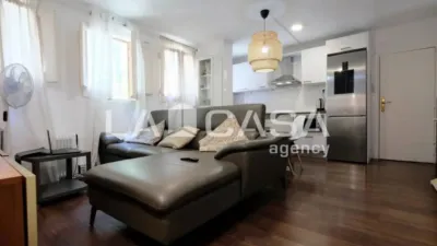 Apartment in Montbau photo 8