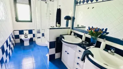 Chalet in Mojados photo 24