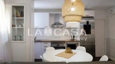 Apartment in Montbau photo 9