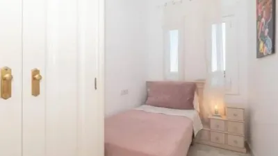 Penthouse on Calle Marina Nacional photo 19