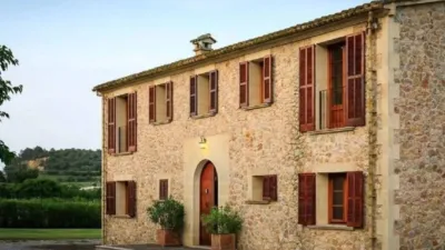Chalet in Sineu photo 2