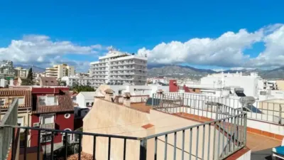 Penthouse on Calle Marina Nacional photo 25
