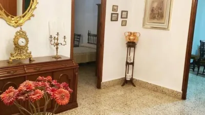 Flat on Calle Real photo 17