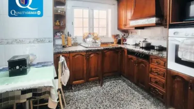 Apartment in Petrer photo 9