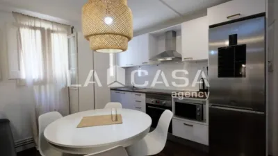 Apartment in Montbau photo 4