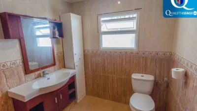 Chalet in Crevillent photo 13