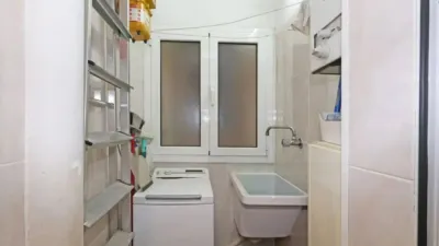Apartment in El Poble-sec photo 8