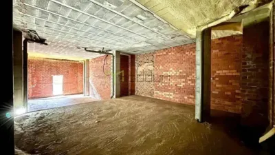 Local comercial en venta en Castiñeiriño - Més
