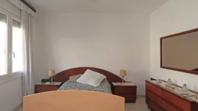 Apartment in El Poble-sec photo 12