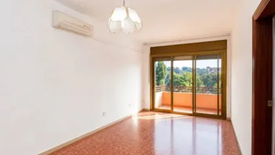 Apartment in Esplugues de Llobregat photo 4