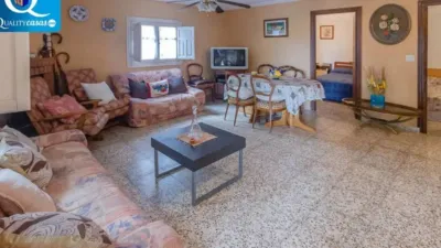 Chalet in Agost photo 4