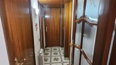 Apartment in Montbau photo 8