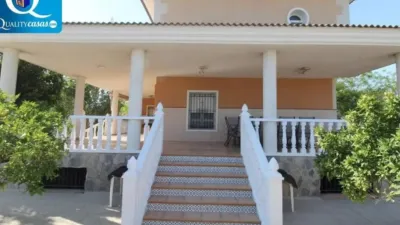 Chalet in Crevillent photo 6