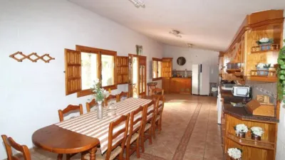Chalet in Elda photo 40