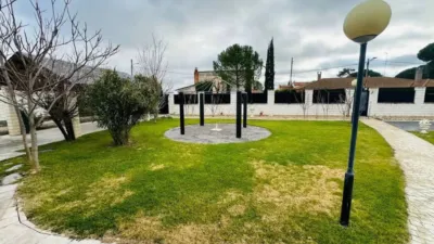 Chalet in Mojados photo 54