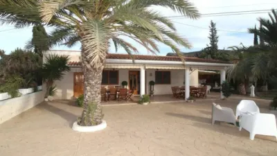 Chalet in Elda photo 11