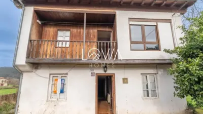 Chalet in Santa María de Cayón photo 2